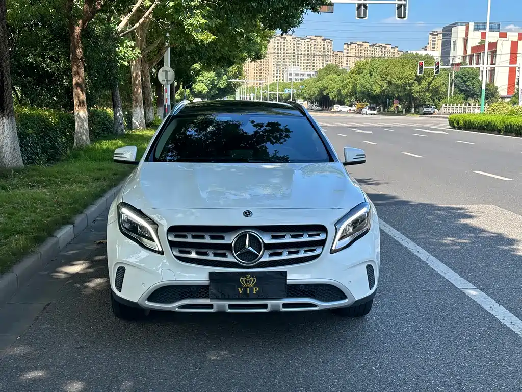 Mercedes-Benz GLA — фото 2