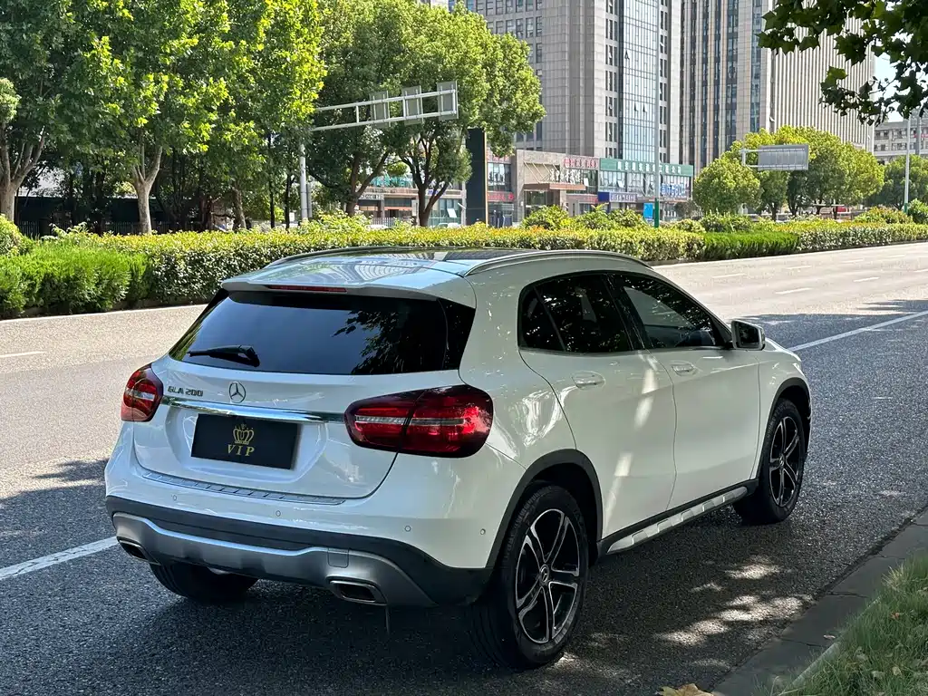 Mercedes-Benz GLA — фото 21