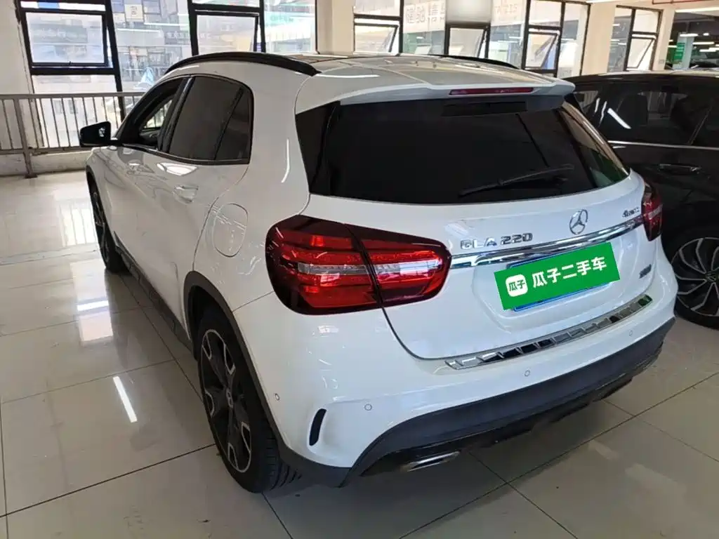 Mercedes-Benz GLA — фото 5