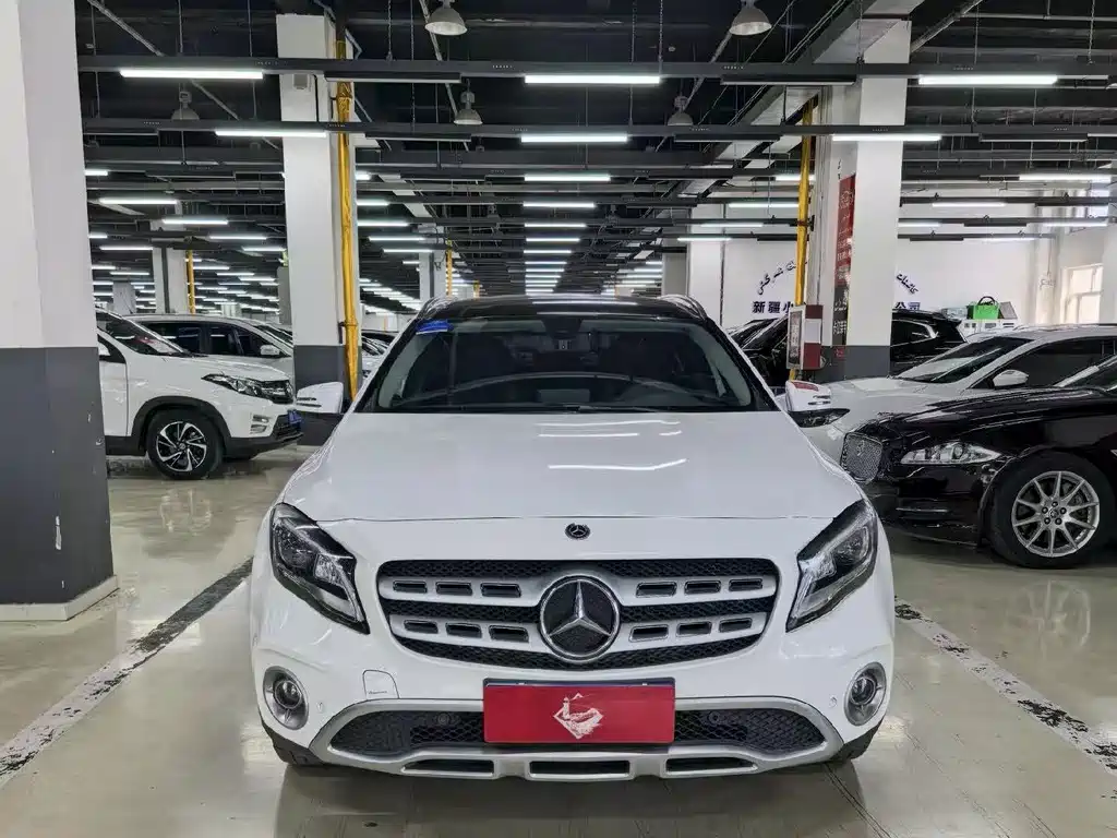 Mercedes-Benz GLA — фото 2