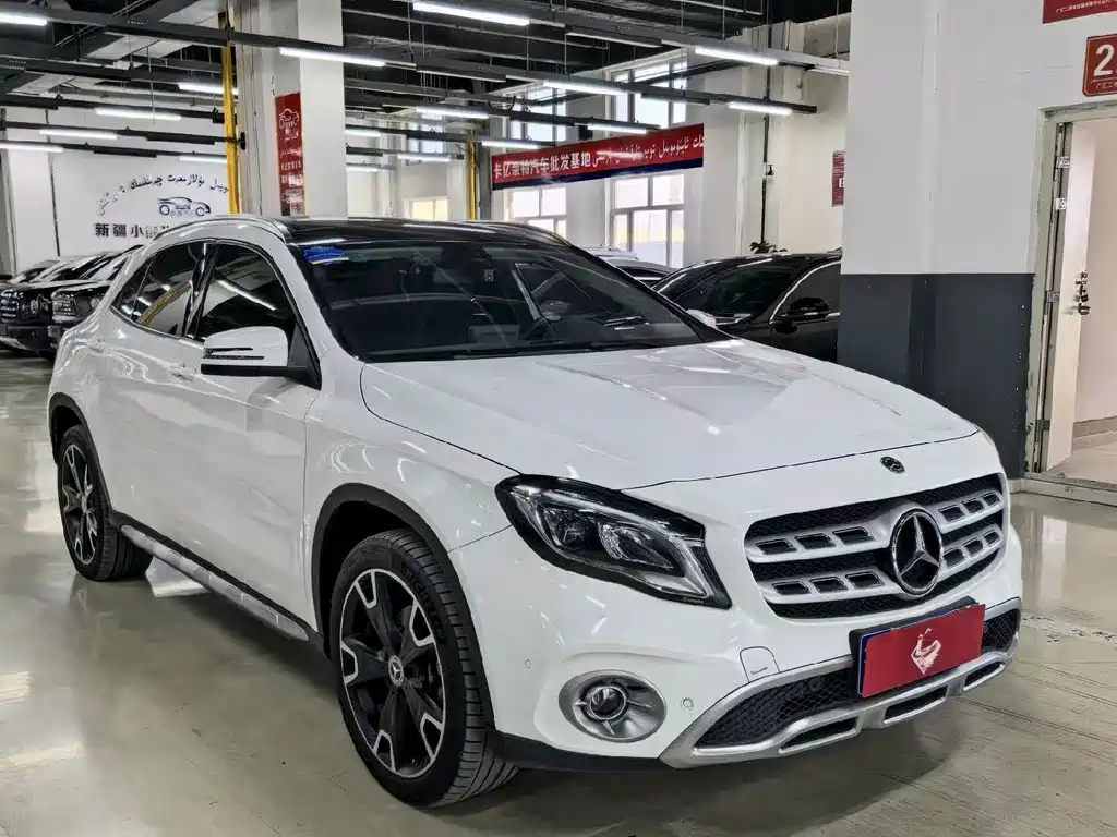 Mercedes-Benz GLA — фото 3
