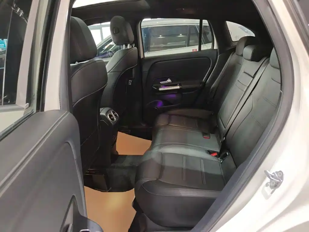 Mercedes-Benz GLA — фото 17
