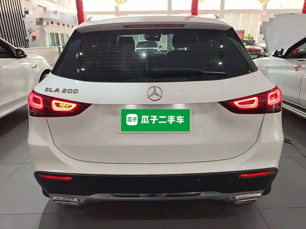 Mercedes-Benz GLA — фото 6
