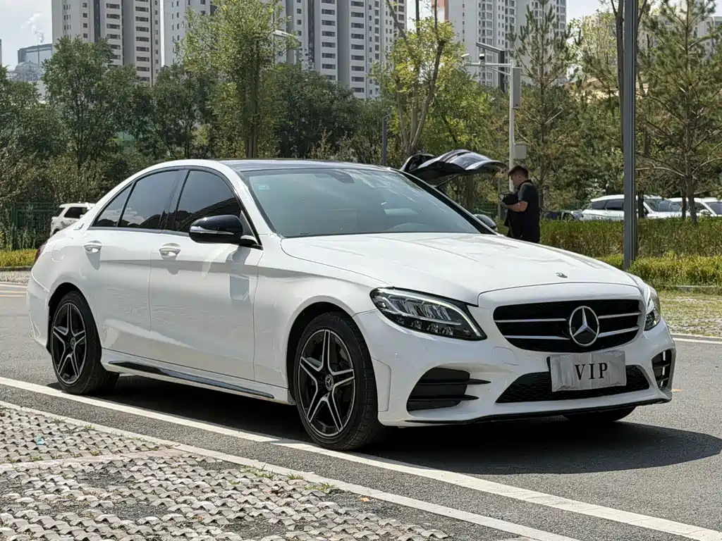 Mercedes-Benz C-Class — фото 3