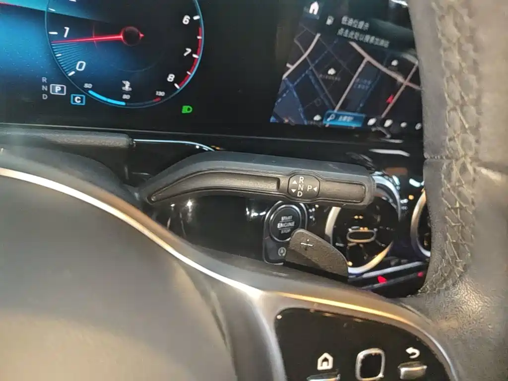 Mercedes-Benz GLA — фото 14