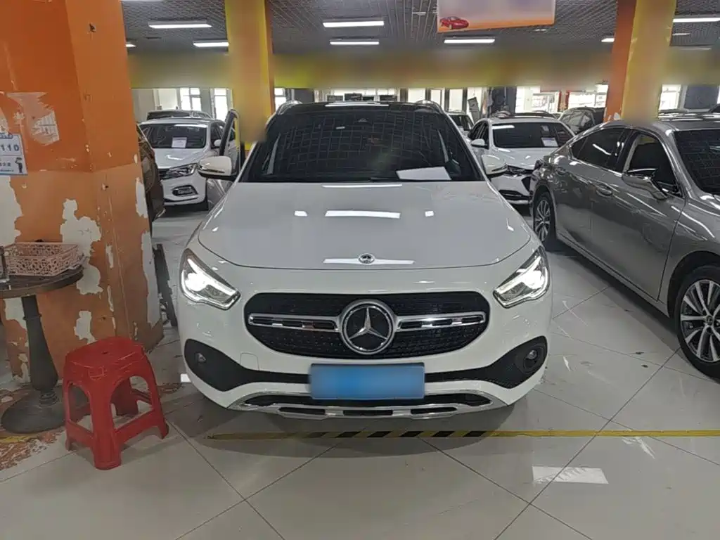 Mercedes-Benz GLA — фото 3