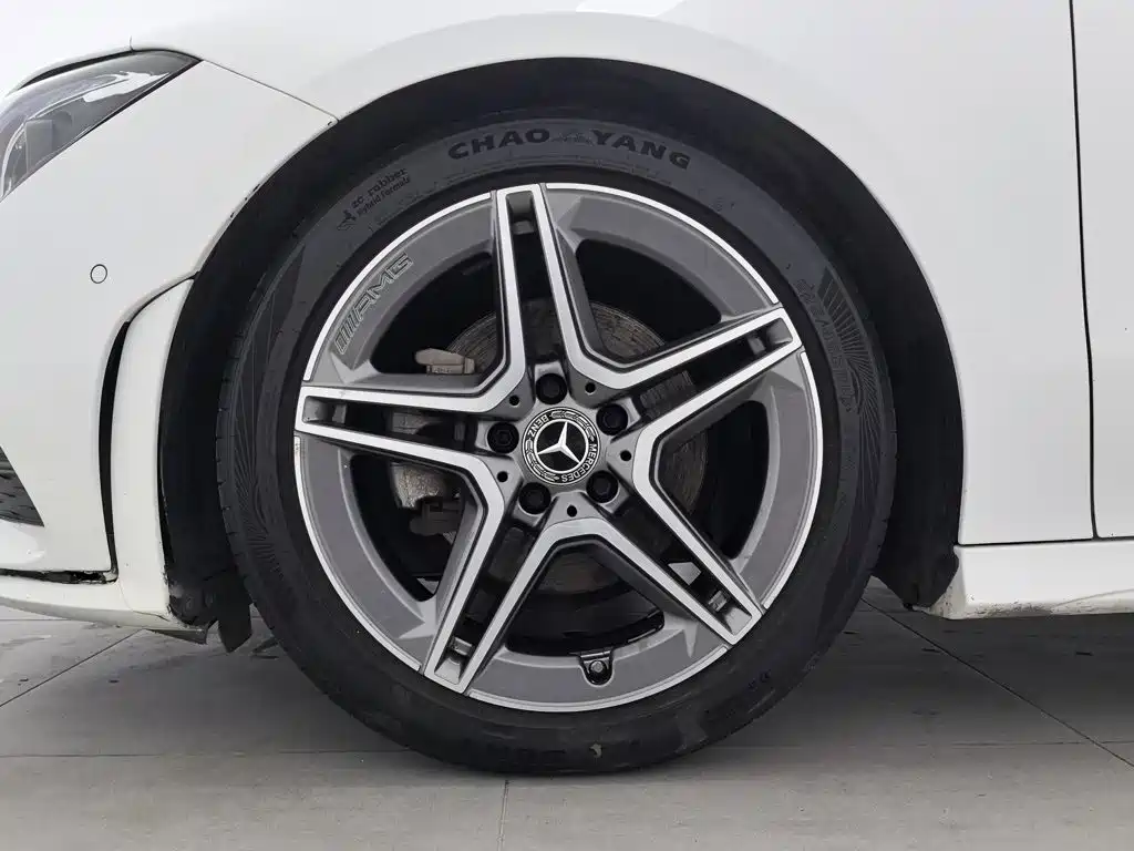 Mercedes-Benz CLA (Import) — фото 17