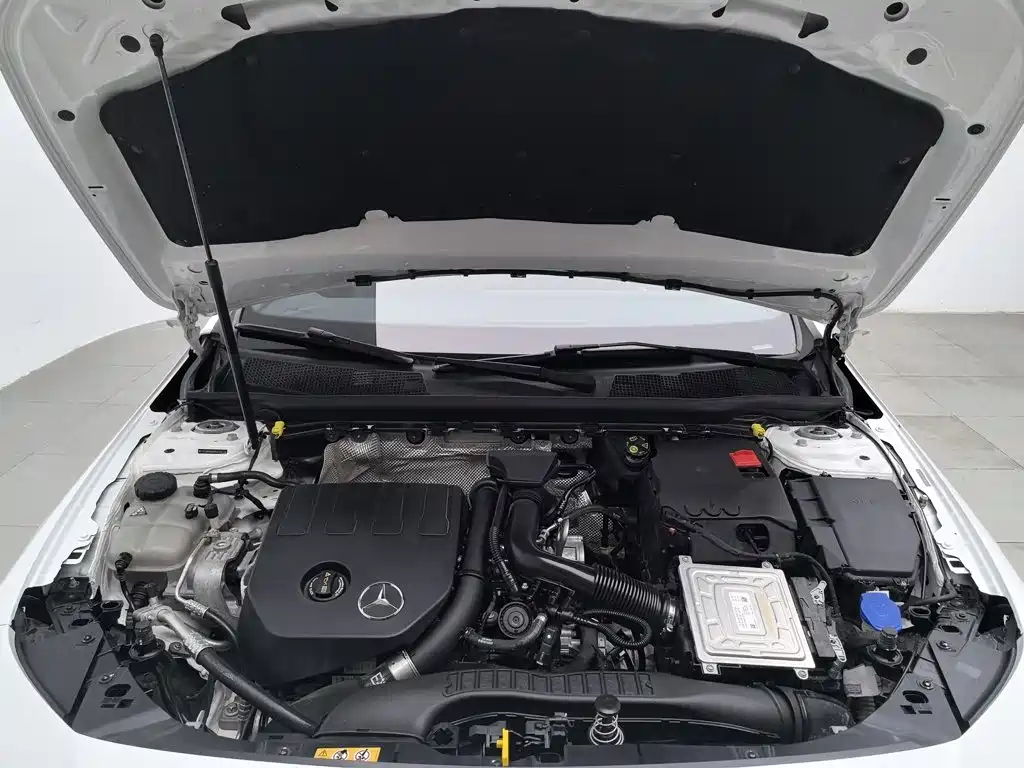 Mercedes-Benz CLA (Import) — фото 6