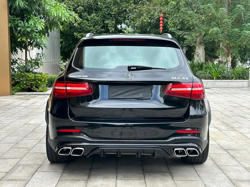 Mercedes-Benz GLC AMG — фото 5