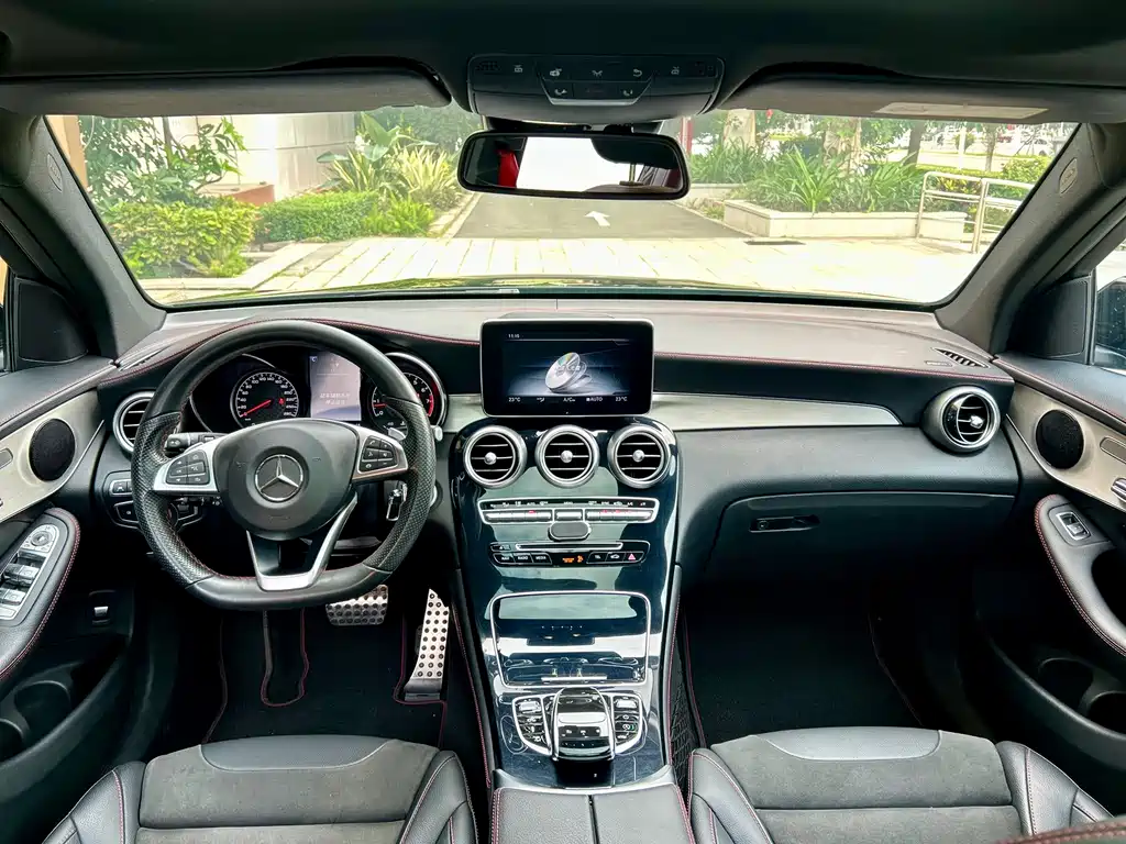 Mercedes-Benz GLC AMG — фото 9