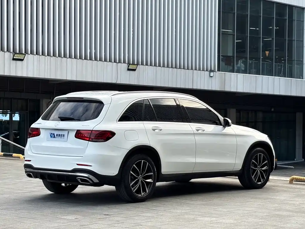 Mercedes-Benz GLC — фото 6