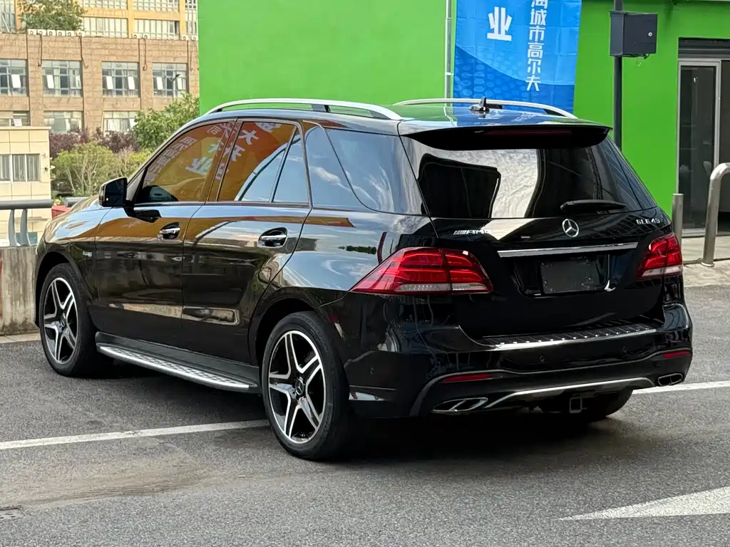 Mercedes-Benz GLE AMG — фото 19