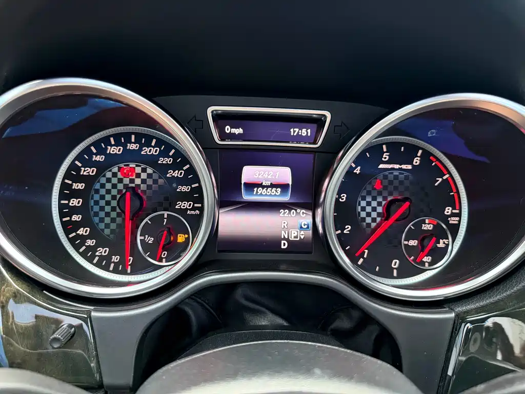 Mercedes-Benz GLE AMG — фото 10