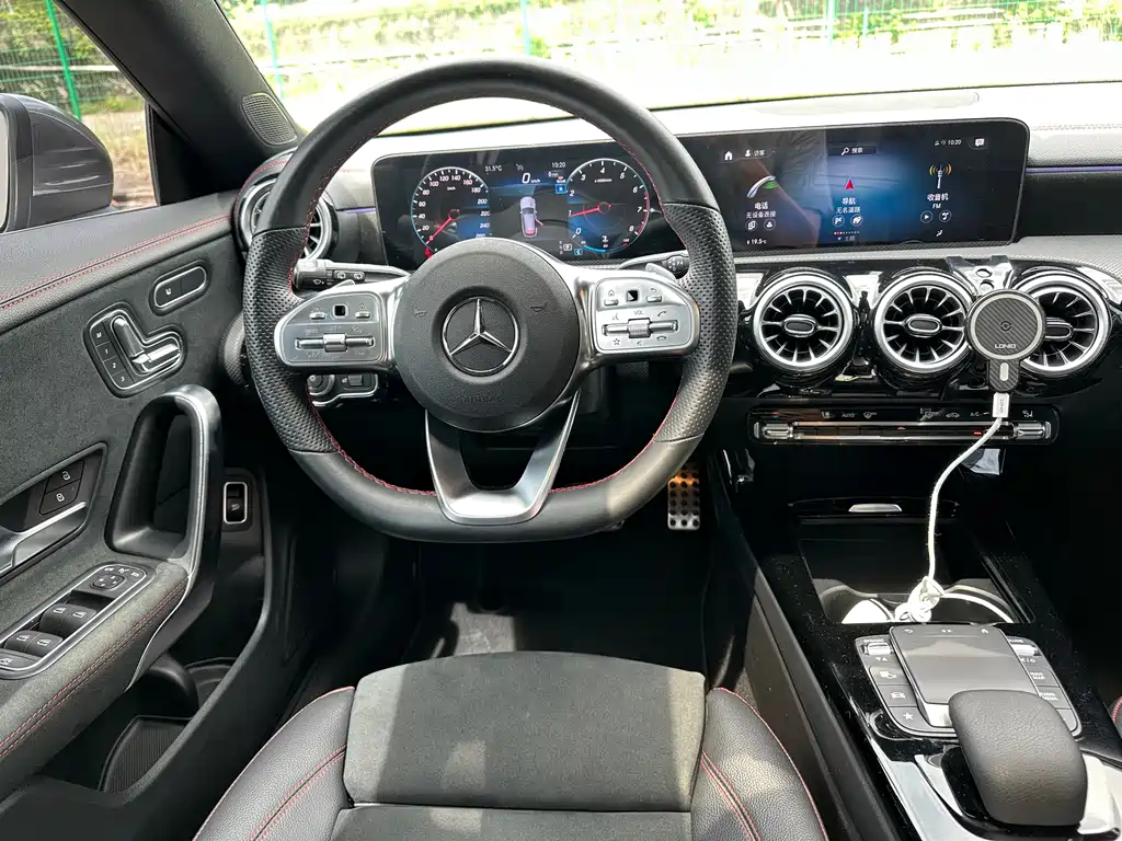 Mercedes-Benz CLA (Import) — фото 8