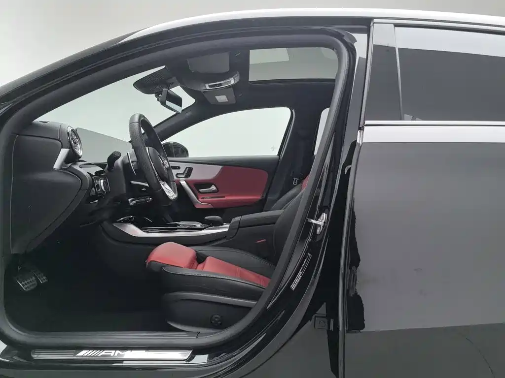 Mercedes-Benz A-Class AMG (Import) — фото 10