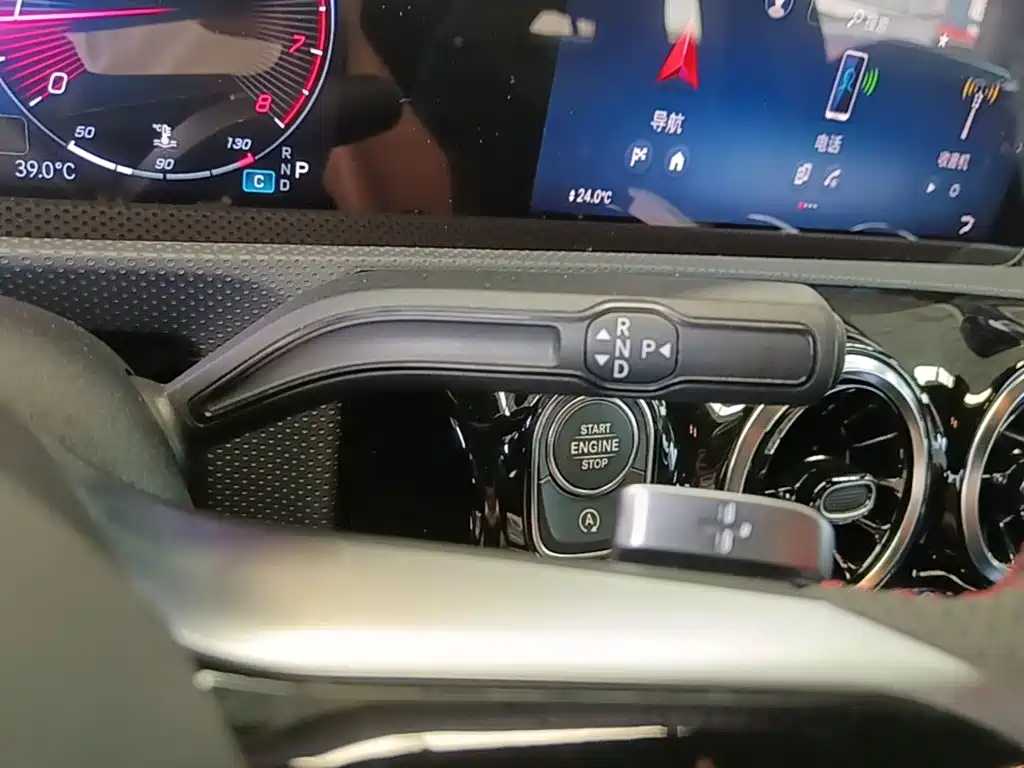 Mercedes-Benz CLA (Import) — фото 14
