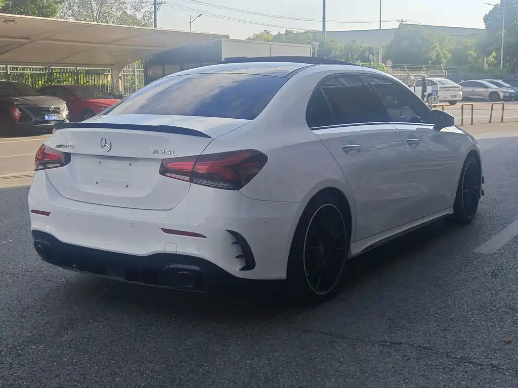 Mercedes-Benz A-Class AMG — фото 4