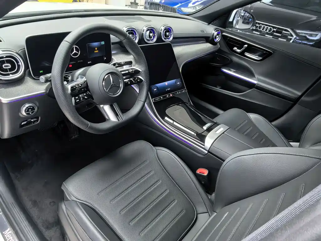 Mercedes-Benz C-Class — фото 14