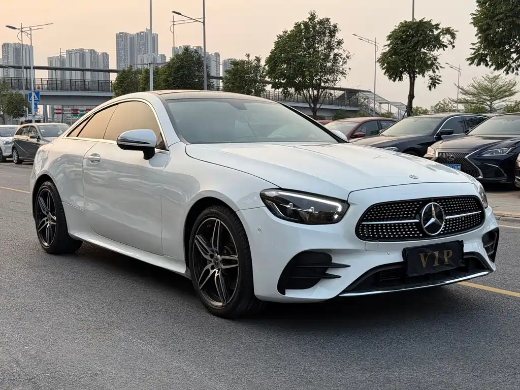 Mercedes-Benz E-Class (Import) — фото 3