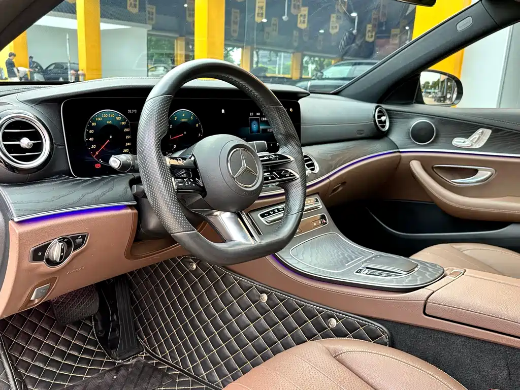 Mercedes-Benz E-Class (Import) — фото 4