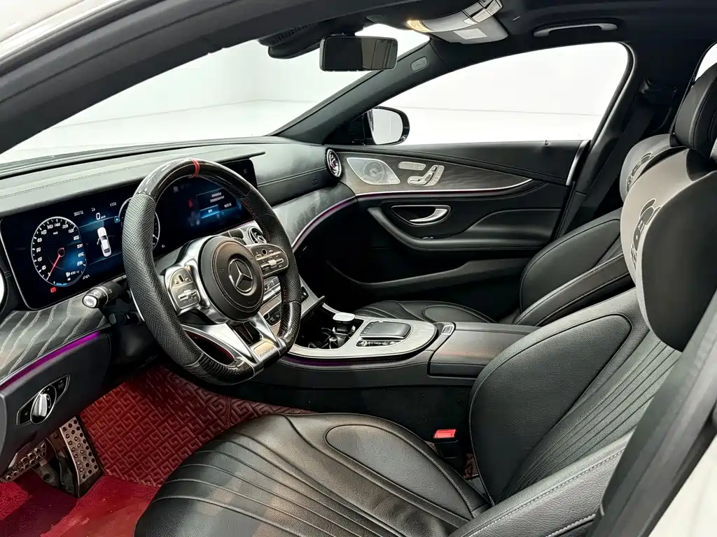Mercedes-Benz CLS — фото 4