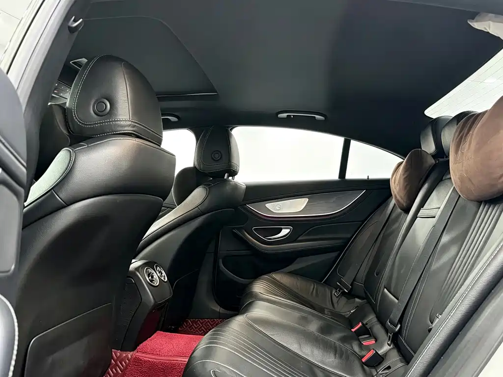Mercedes-Benz CLS — фото 6