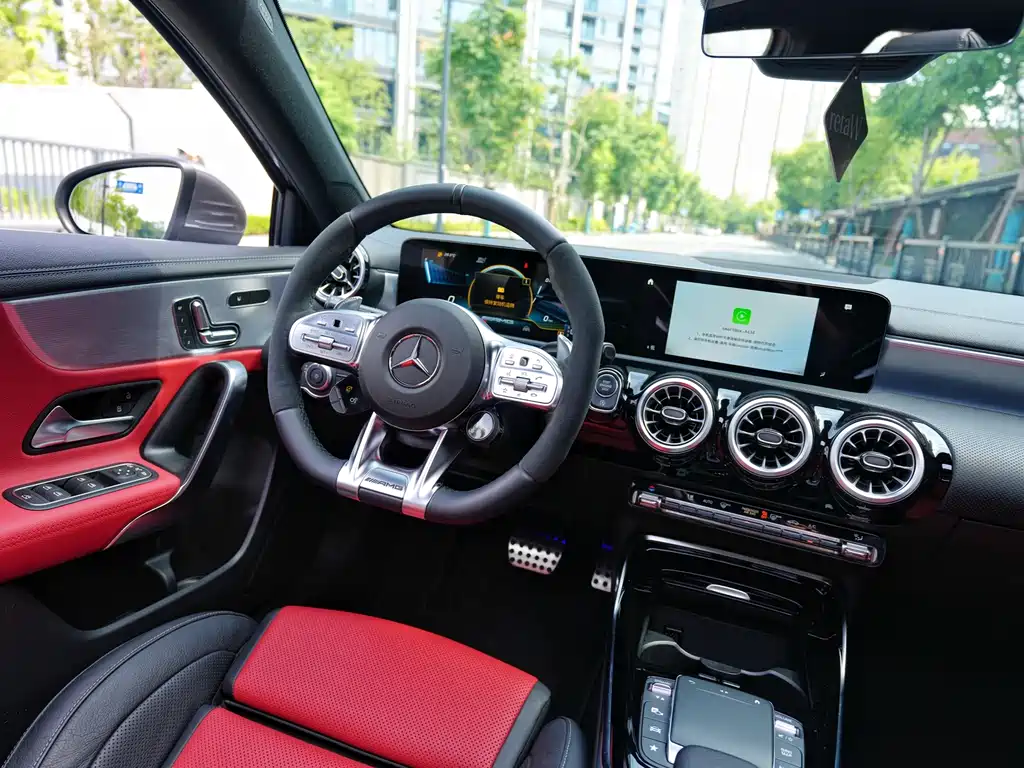 Mercedes-Benz A-Class AMG (Import) — фото 11