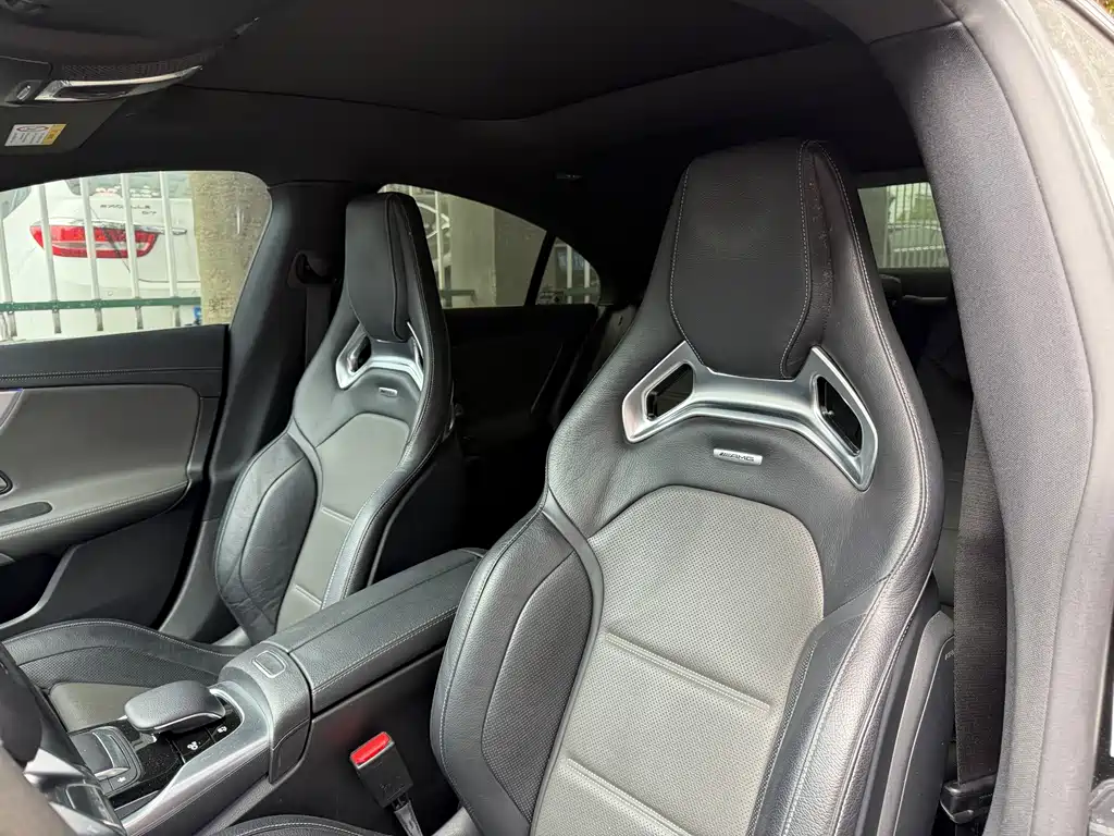 Mercedes-Benz CLA AMG — фото 9