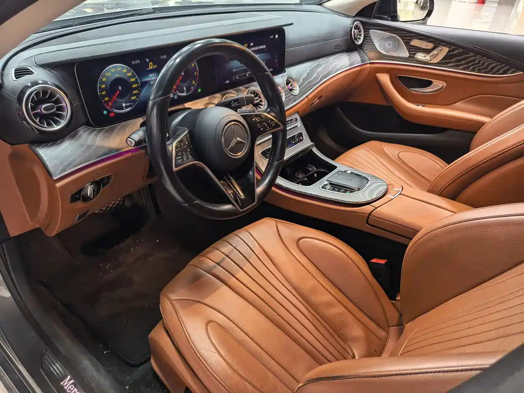 Mercedes-Benz CLS — фото 2