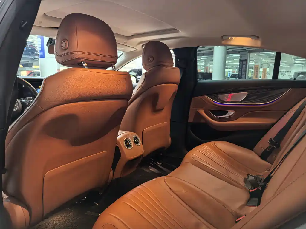 Mercedes-Benz CLS — фото 8