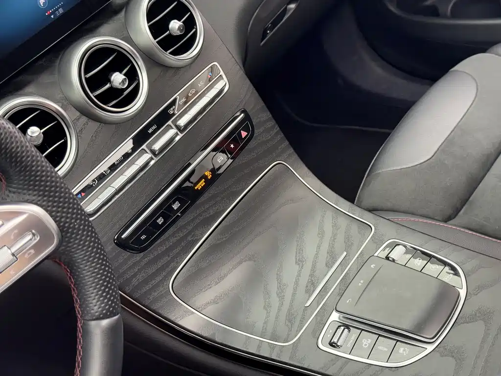 Mercedes-Benz GLC AMG — фото 25