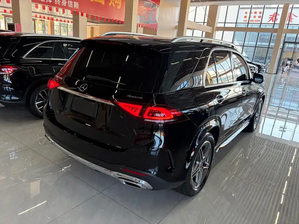 Mercedes-Benz GLE (Import) — фото 9