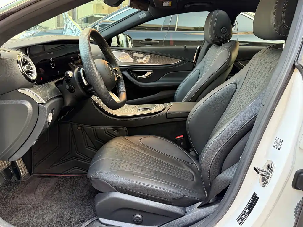 Mercedes-Benz CLS — фото 9