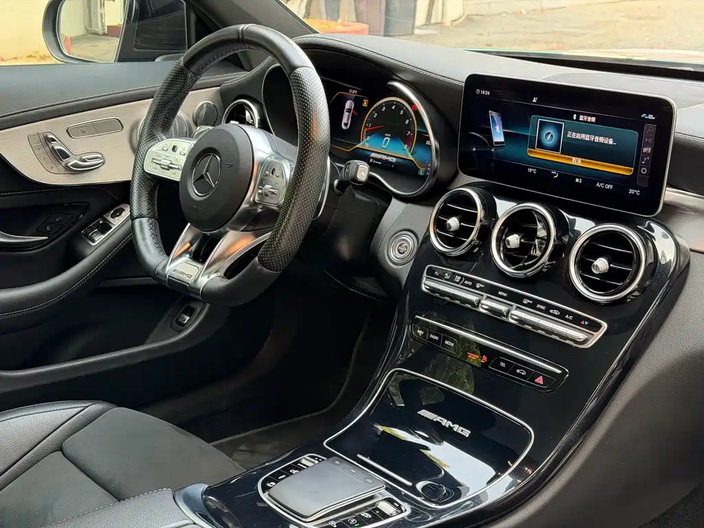 Mercedes-Benz C-Class AMG — фото 18