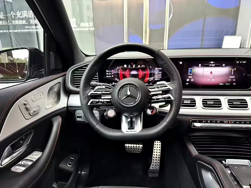 Mercedes-Benz GLE AMG — фото 7