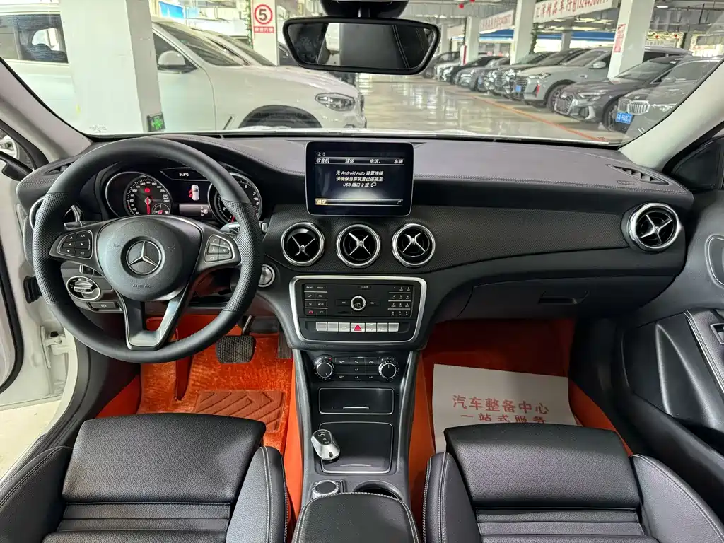 Mercedes-Benz GLA — фото 9