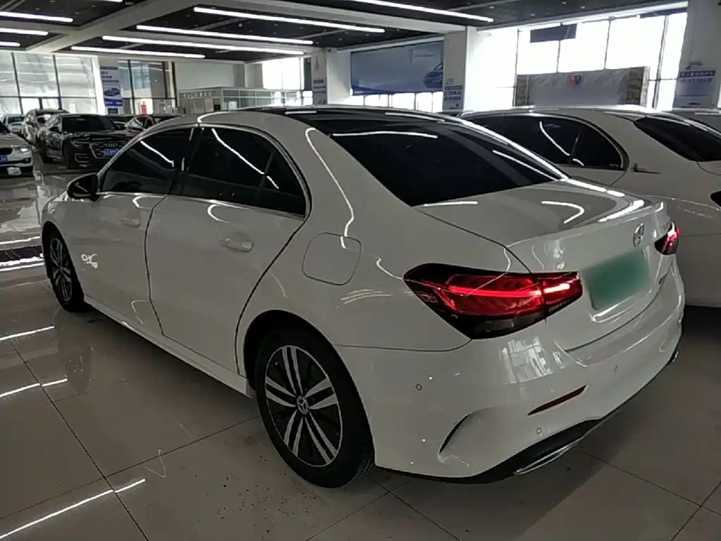 Mercedes-Benz A-Class — фото 5