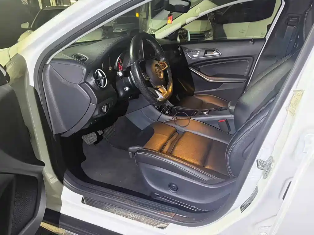 Mercedes-Benz GLA — фото 2