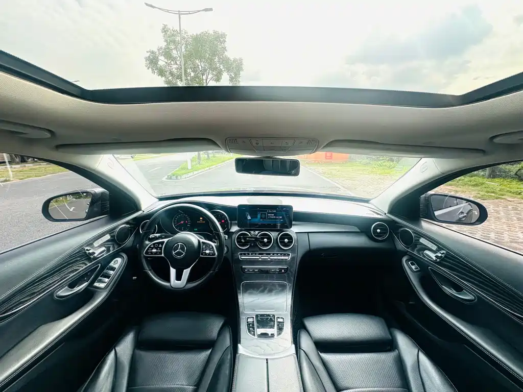 Mercedes-Benz C-Class — фото 14