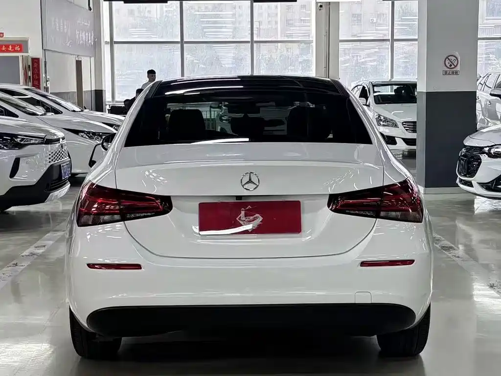 Mercedes-Benz A-Class — фото 15