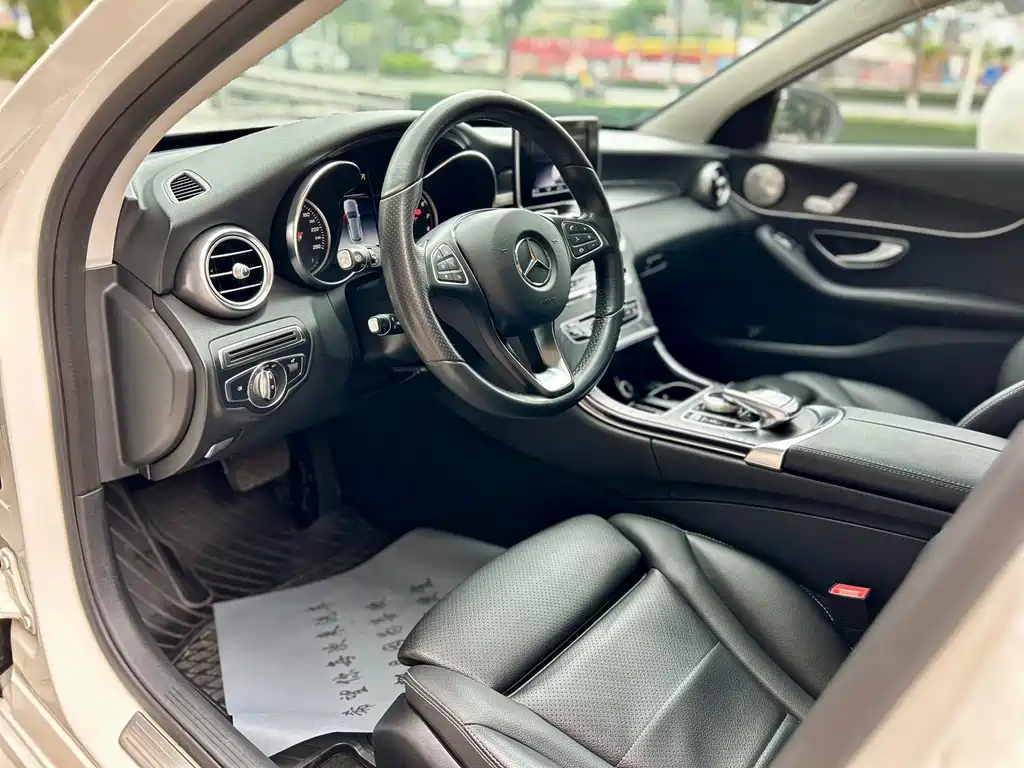 Mercedes-Benz C-Class (Import) — фото 11