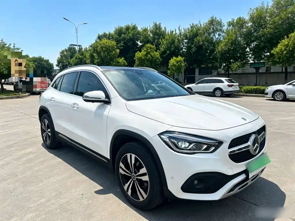 Mercedes-Benz GLA — фото 4