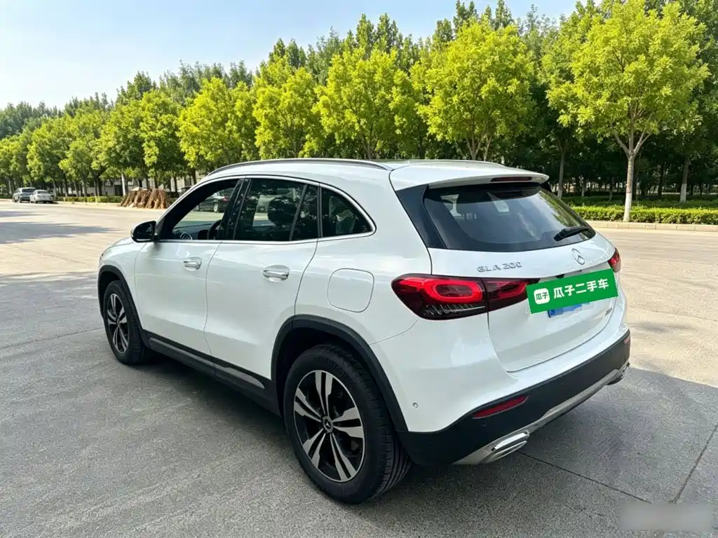Mercedes-Benz GLA — фото 5
