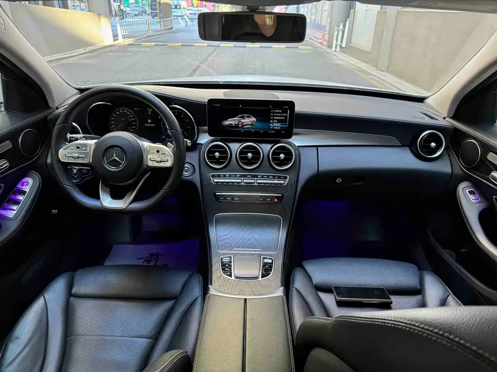 Mercedes-Benz C-Class — фото 15