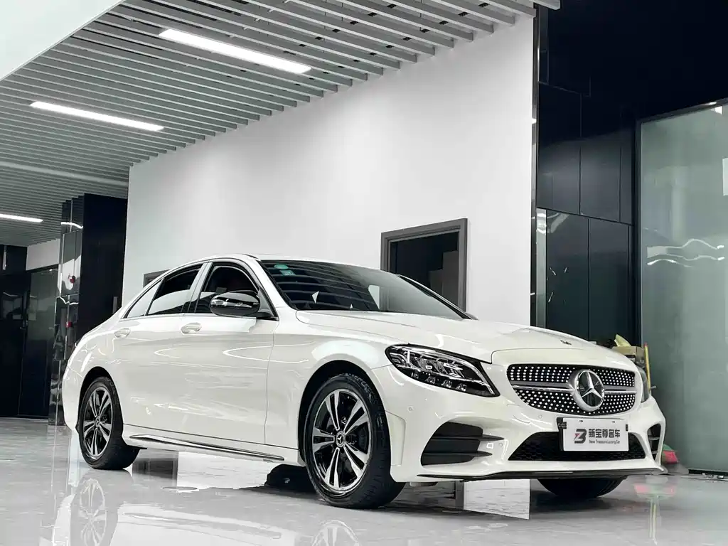 Mercedes-Benz C-Class — фото 3