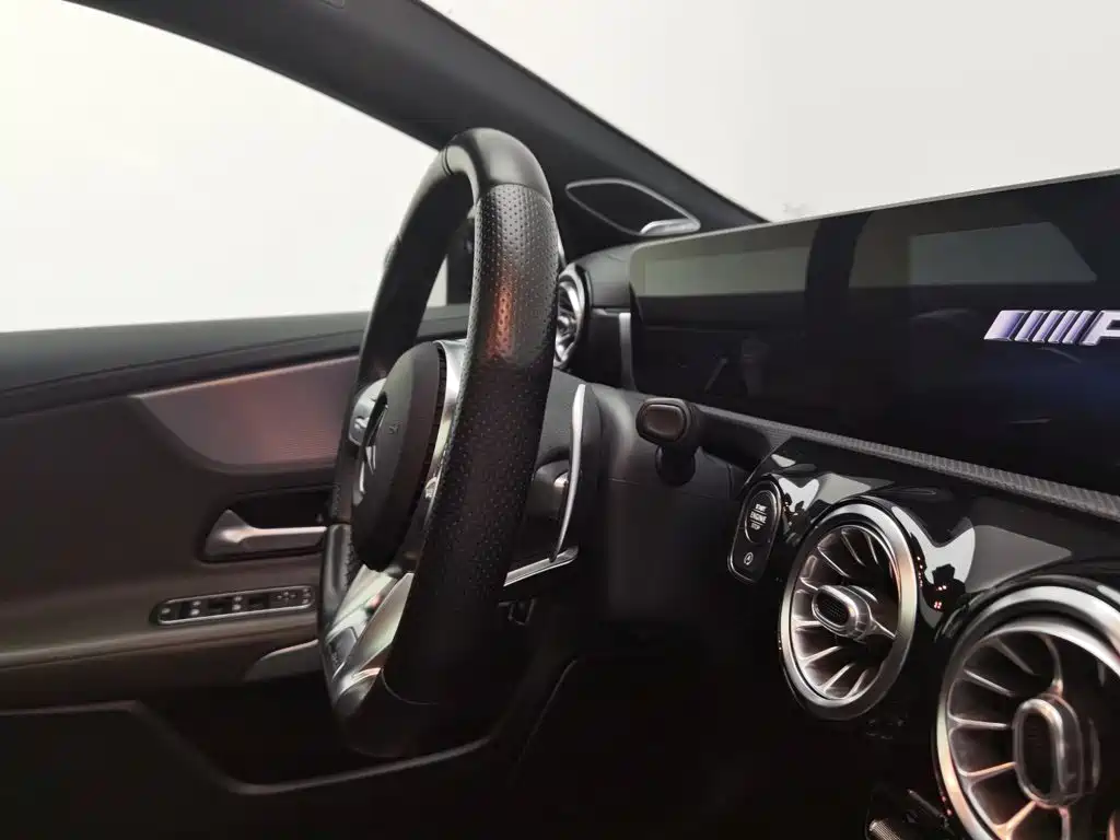 Mercedes-Benz A-Class AMG — фото 22