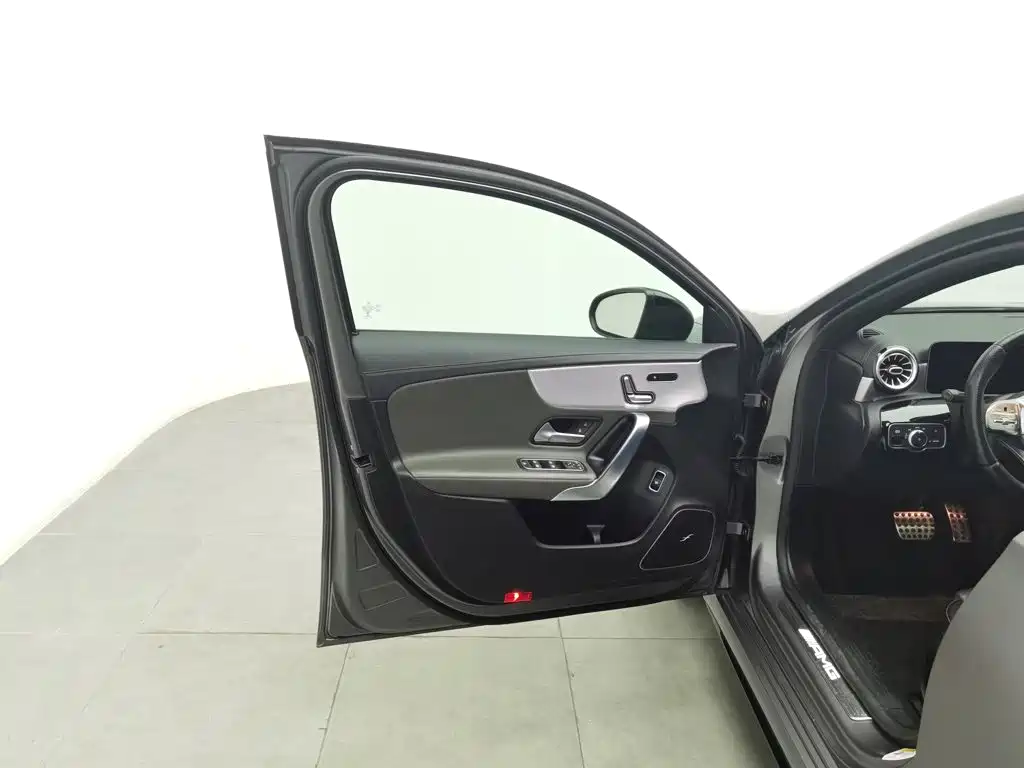 Mercedes-Benz A-Class AMG — фото 8