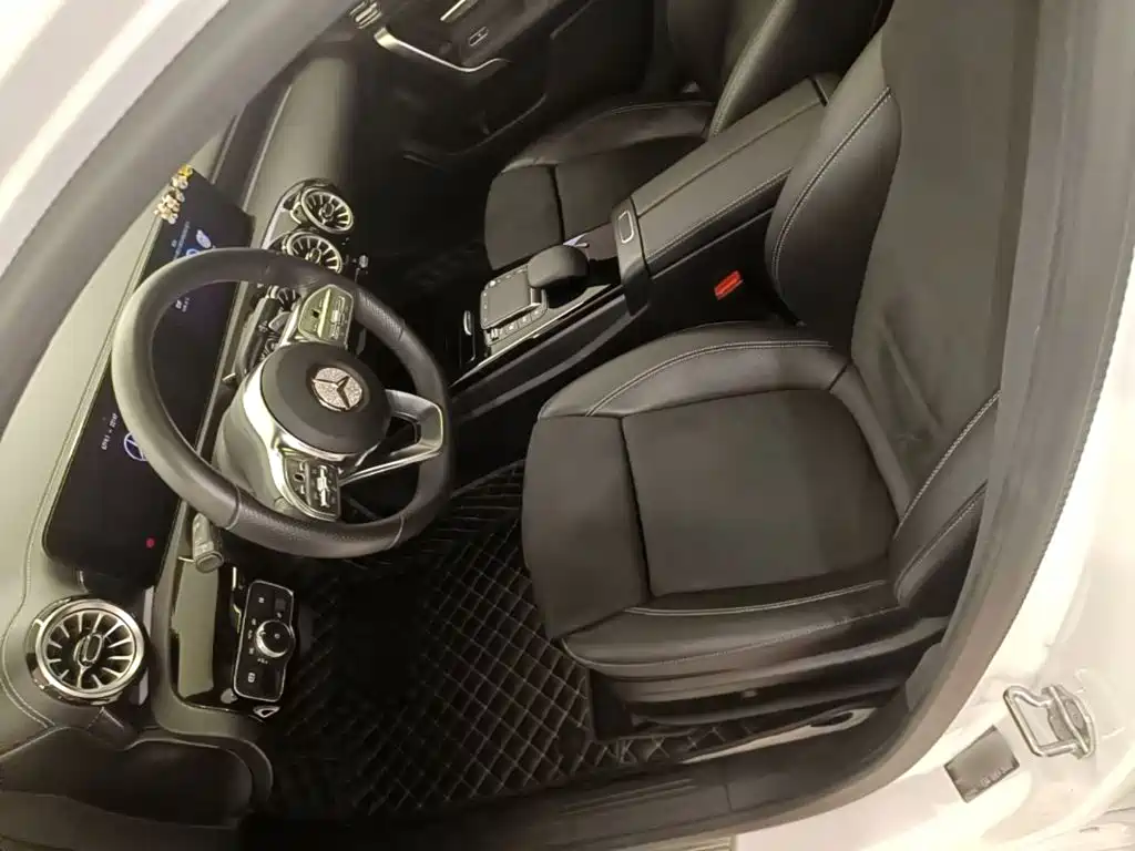 Mercedes-Benz A-Class — фото 15