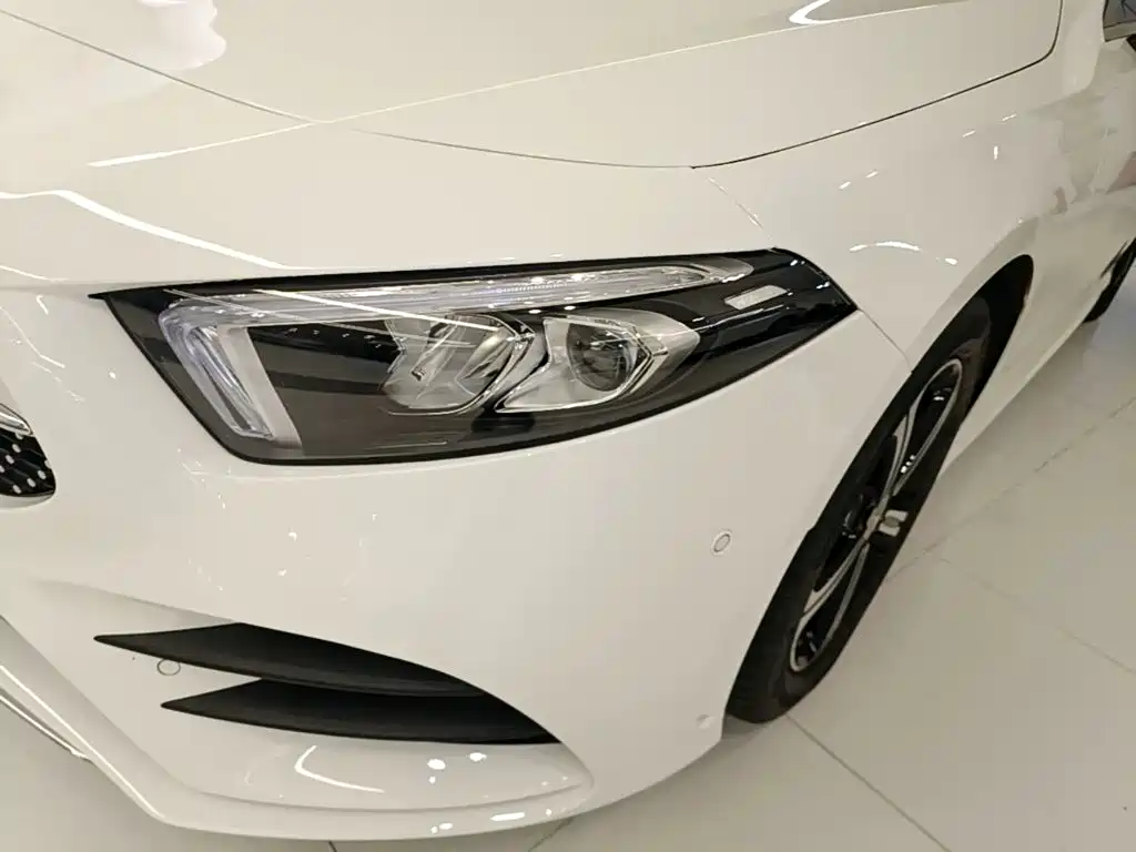 Mercedes-Benz A-Class — фото 24