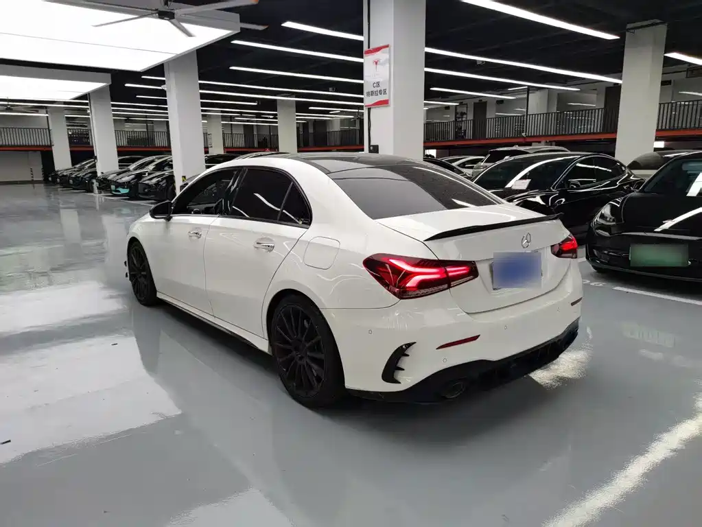 Mercedes-Benz A-Class AMG — фото 16